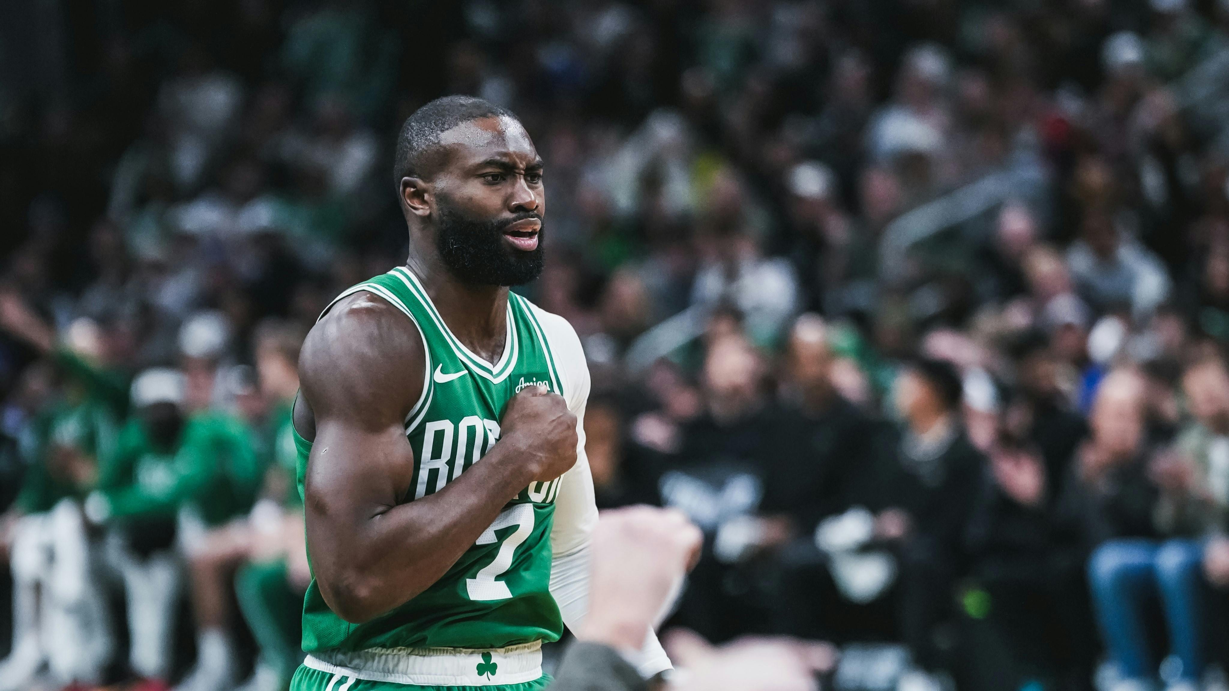 Jaylen Brown uncorks 42 as Celtics buck slow start to cool off Knicks 
